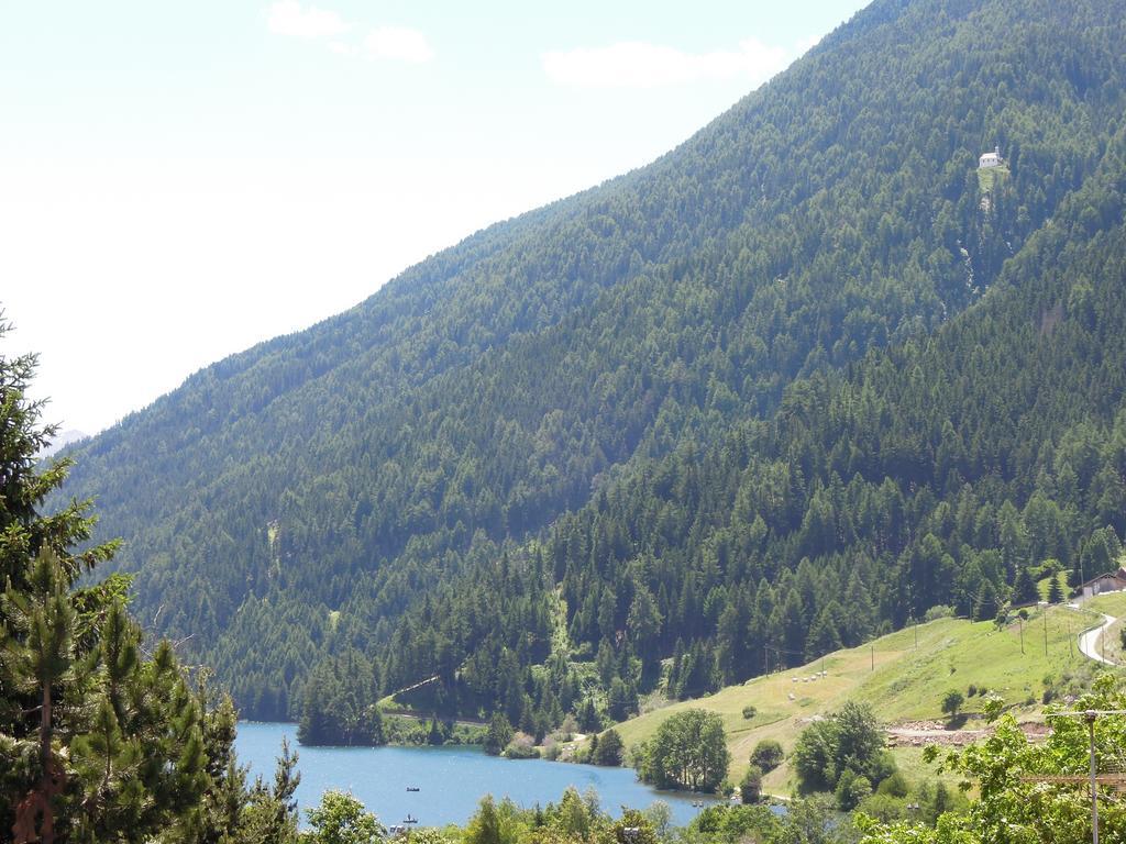 Mountain Living Apartments San Valentino alla Muta Værelse billede