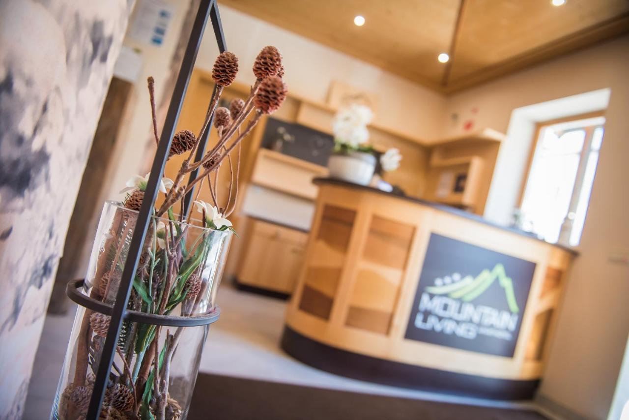 Mountain Living Apartments San Valentino alla Muta Eksteriør billede